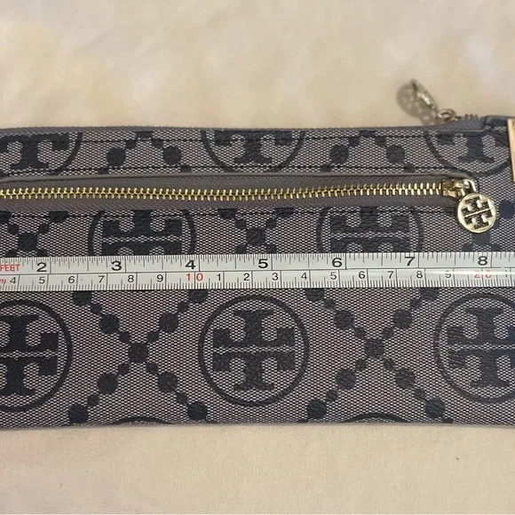 Women’s navy wristlet - Picture 6 of 6